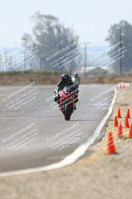 media/Sep-20-2025-TrackDaz (Sat) [[27f0cde673]]/A Group/2pm (Turn 9)/